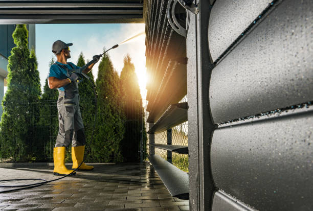 Best Concrete Pressure Washing  in Upland, IN